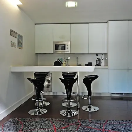 The Fashion Duplex Apartment Lisbon